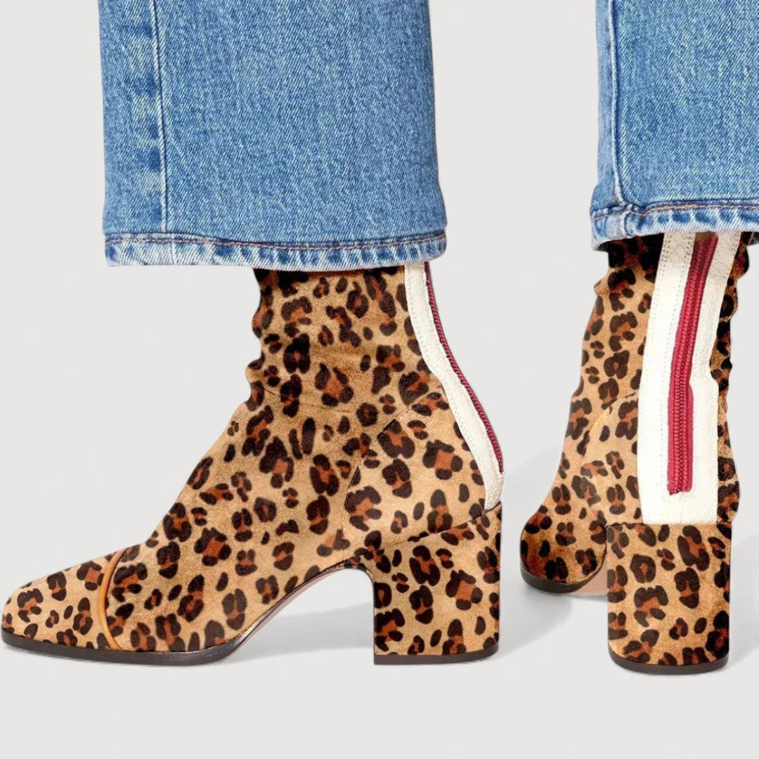 Leopard / 10