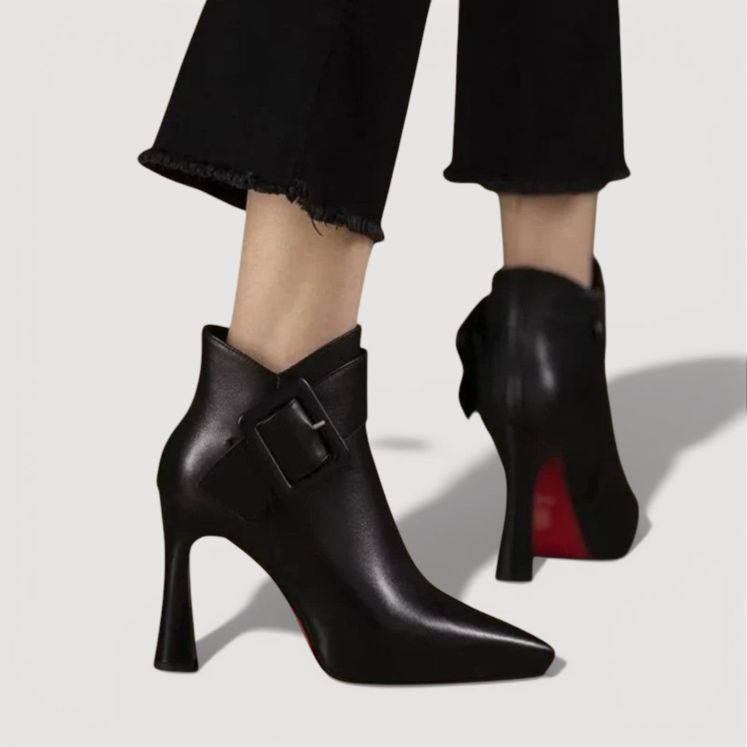 Black / 7