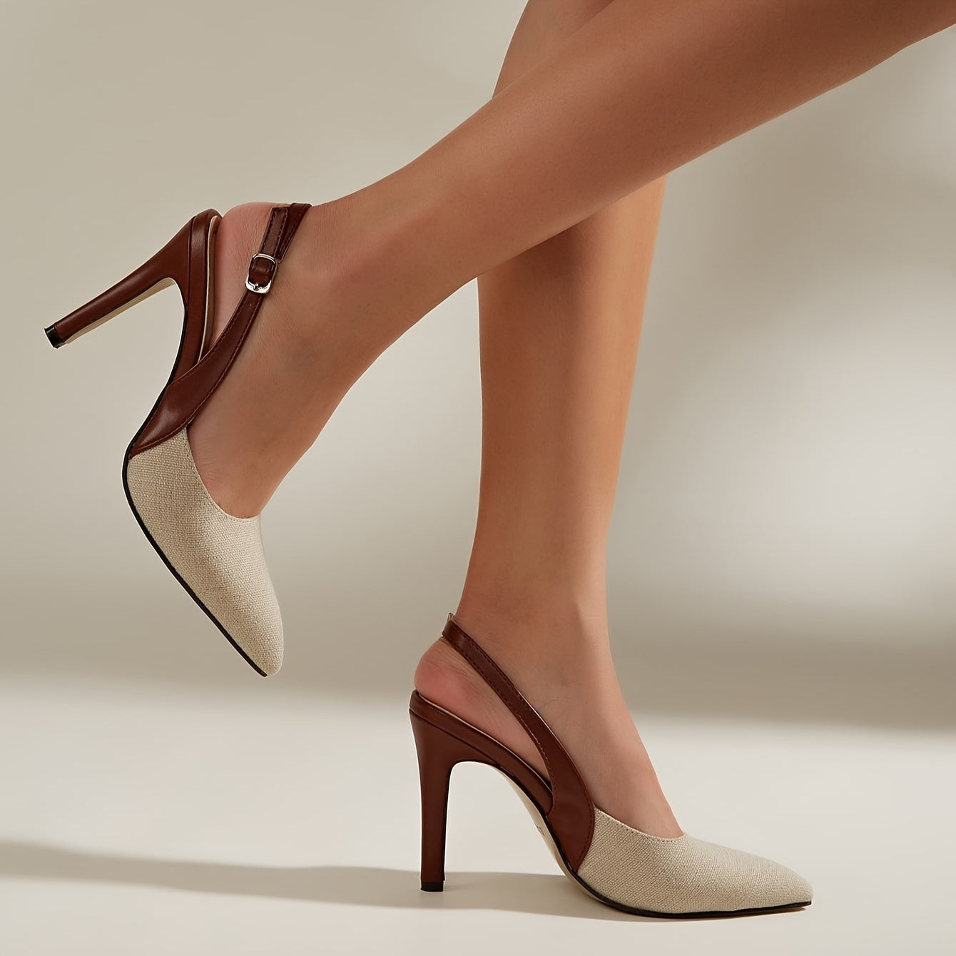 Dark Brown / 10