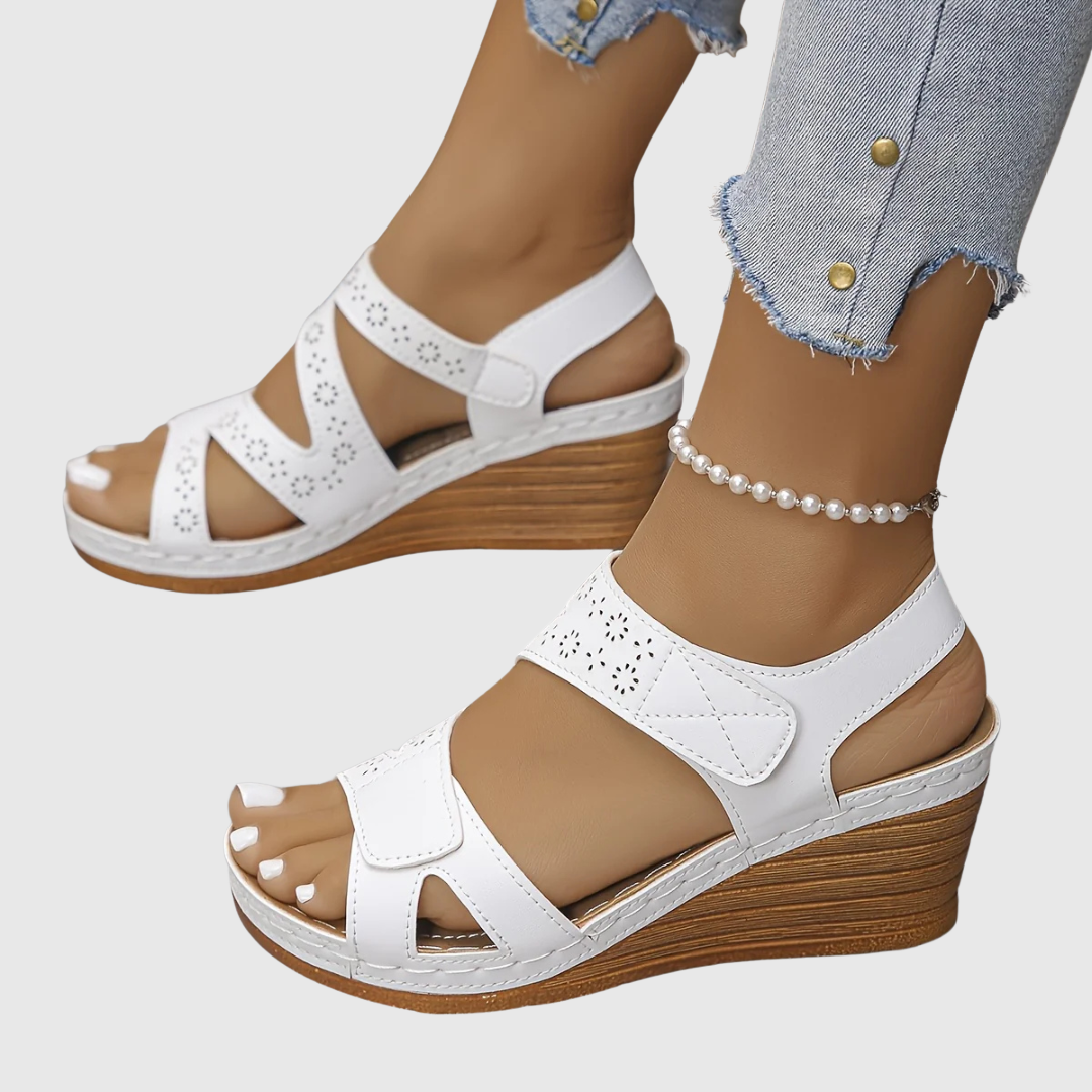 White / 43
