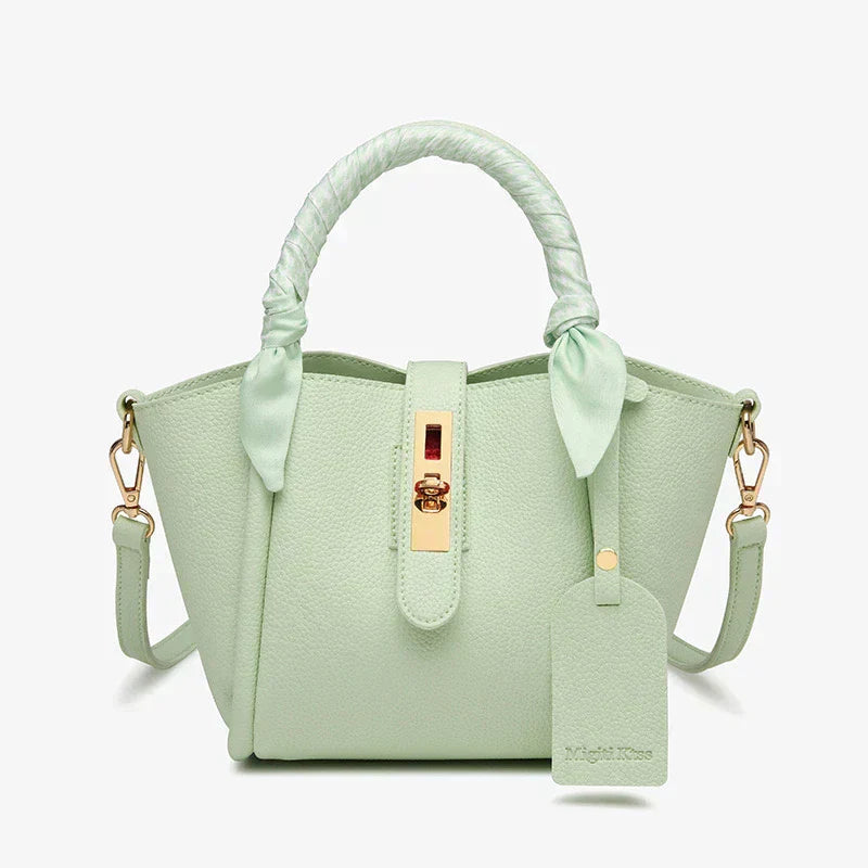 LIGHT GREEN